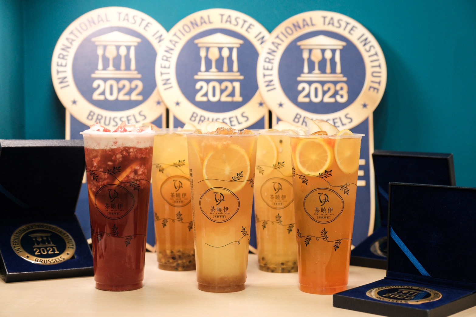 茶曉伊Tea Know You 台北萬華店開幕啦!連三年得獎茶飲 純茶、水果茶都好喝! - 第8張圖 茶曉伊Tea Know You 台北萬華店開幕啦!連三年得獎茶飲 純茶、水果茶都好喝!