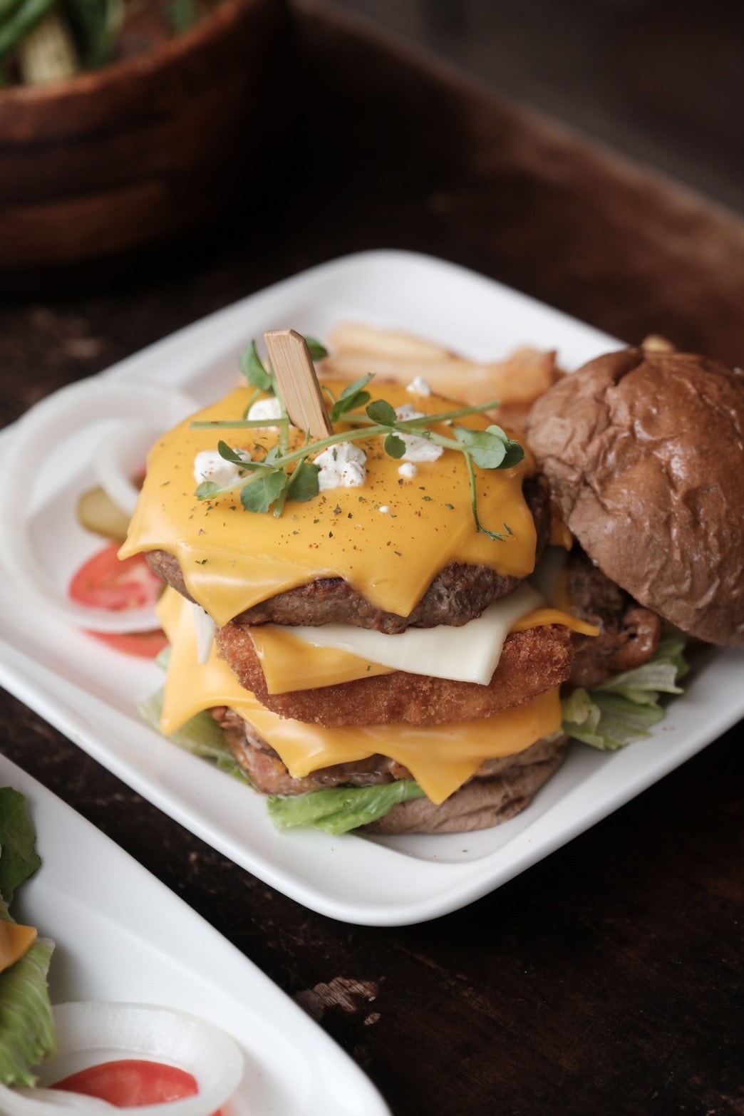 Juicy bun Burger 就是棒美式餐廳 政大餐廳推薦 政大學生沒人不知道的漢堡店！