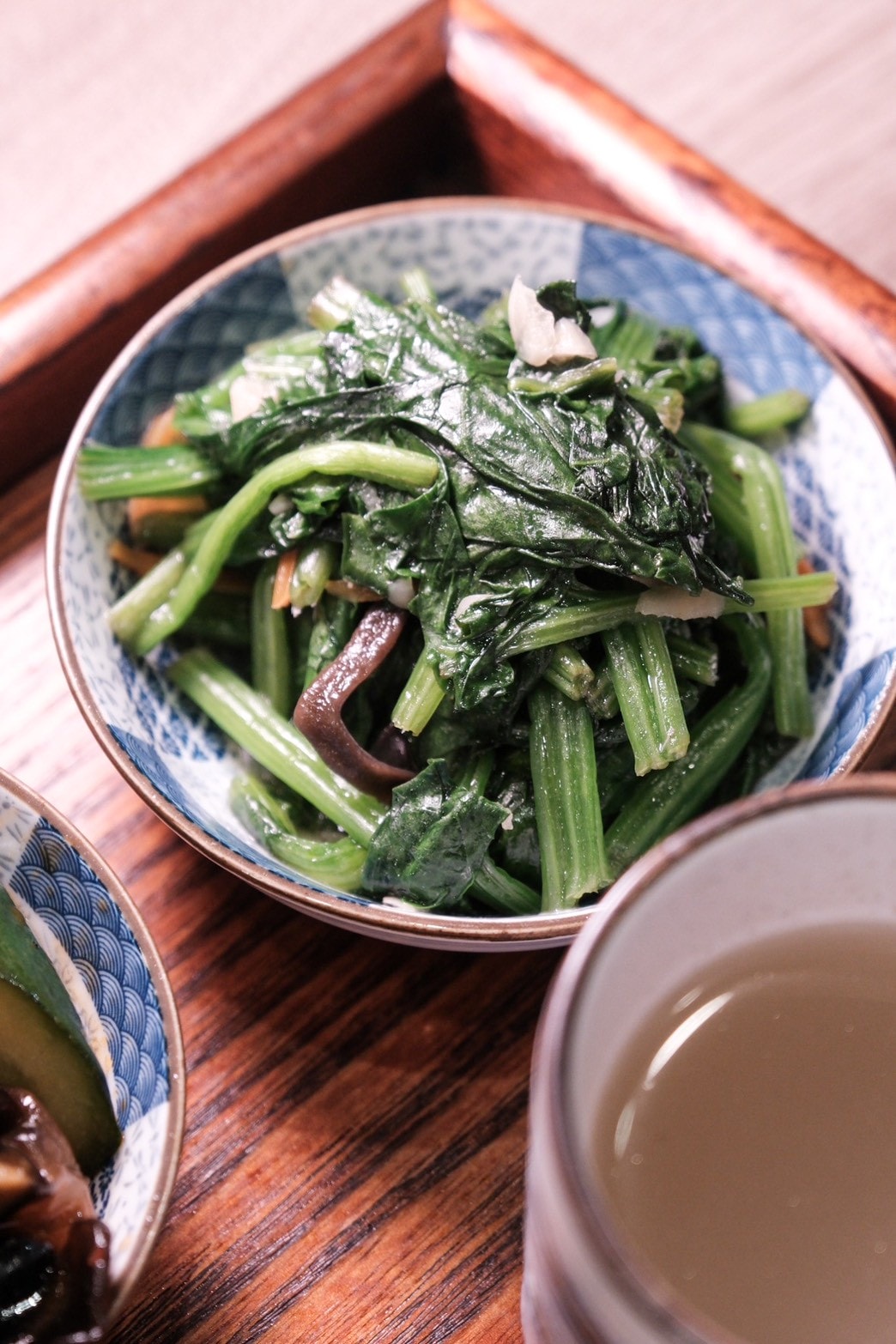 飯香香.灶咖 台北小巨蛋美食.南京三民站美食 每樣都夠水準的台式定食！